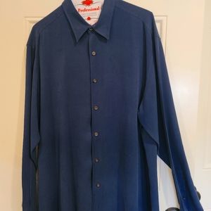 Tommy Bahama 100% silk Navy Button-down